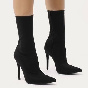 ‼️HP🎉‼️NWT‼️Black Public Desire Sock Fit Booties